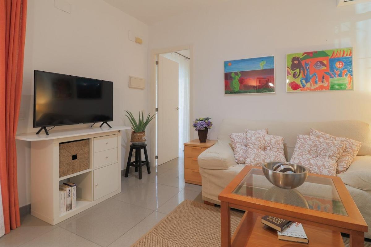 C52 - Seaside 2 Bedrooms By The Center مالقة المظهر الخارجي الصورة
